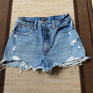 Abercrombie High Waisted Shorts, Women’s, size 4